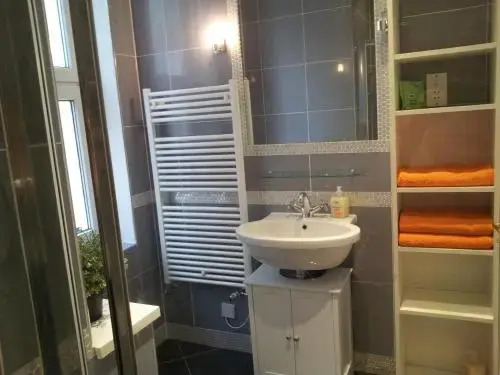 Wimbledon Lodge I