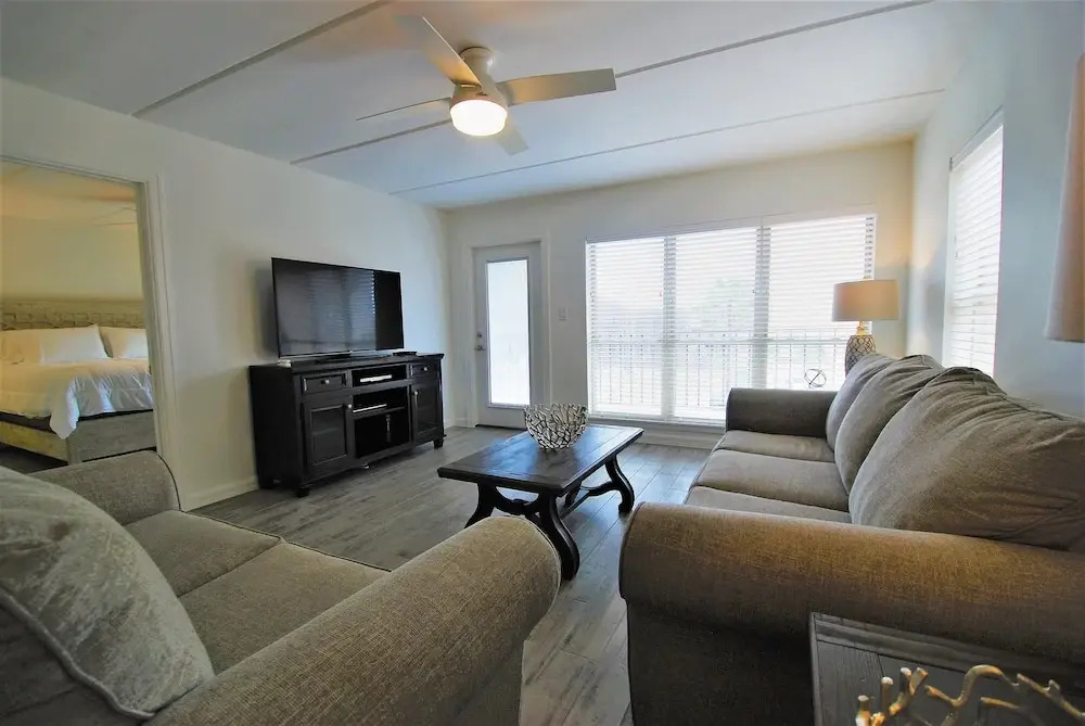 Beachview Unit #304 - 2 Br Condo