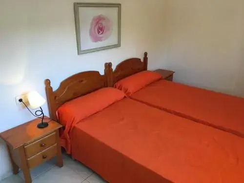 Apartamentos Jardines del Puerto Altamar