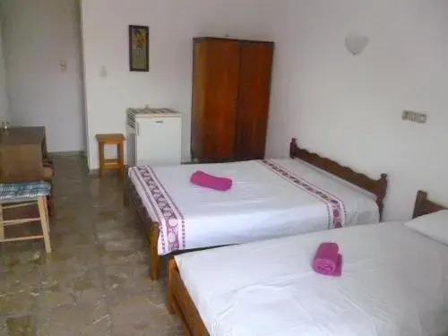 Nikos Rooms apartments