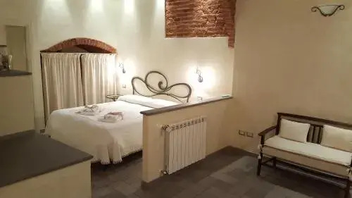 Via Faenza 2bd