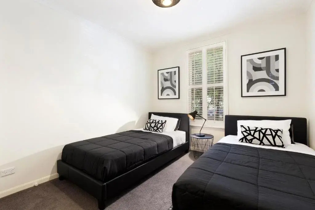 Melbourne Luxury Paradise