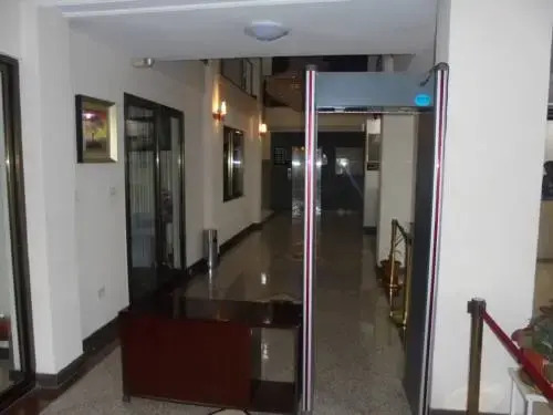 Ararat Hotel