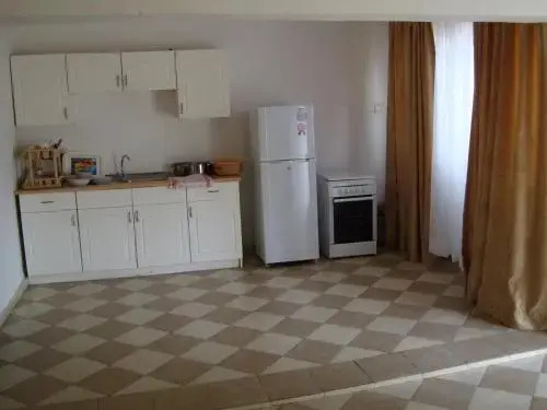 T.N. Hospitality Self Catering Budget Apt. - Osu
