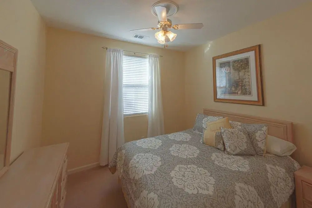 Serenity 4 Br home by RedAwning