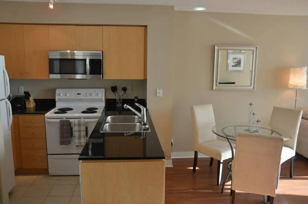 MAC Furnished Residences - Skydome City
