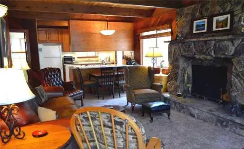 Pasadena Hideaway