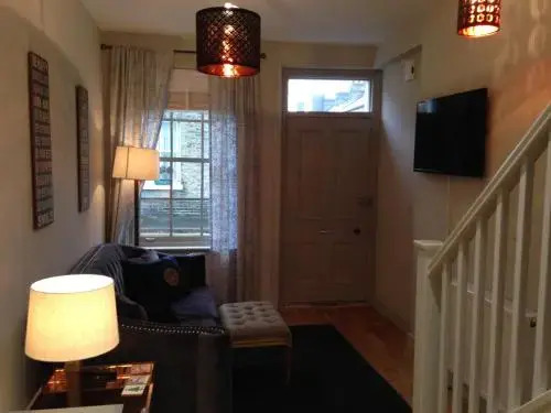 Tailored Stays - Central Cambridge, Warkworth Lodge