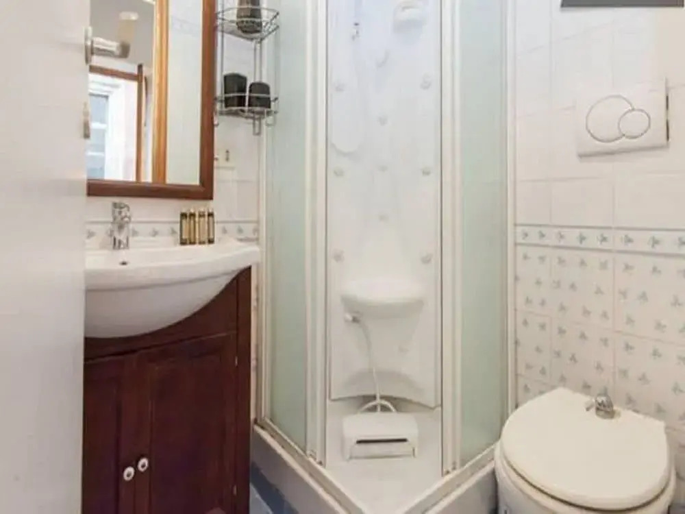 Private Luxury Suites