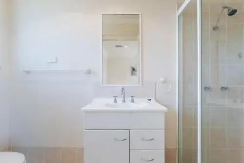 Thurlow Avenue, Unit 3/4A
