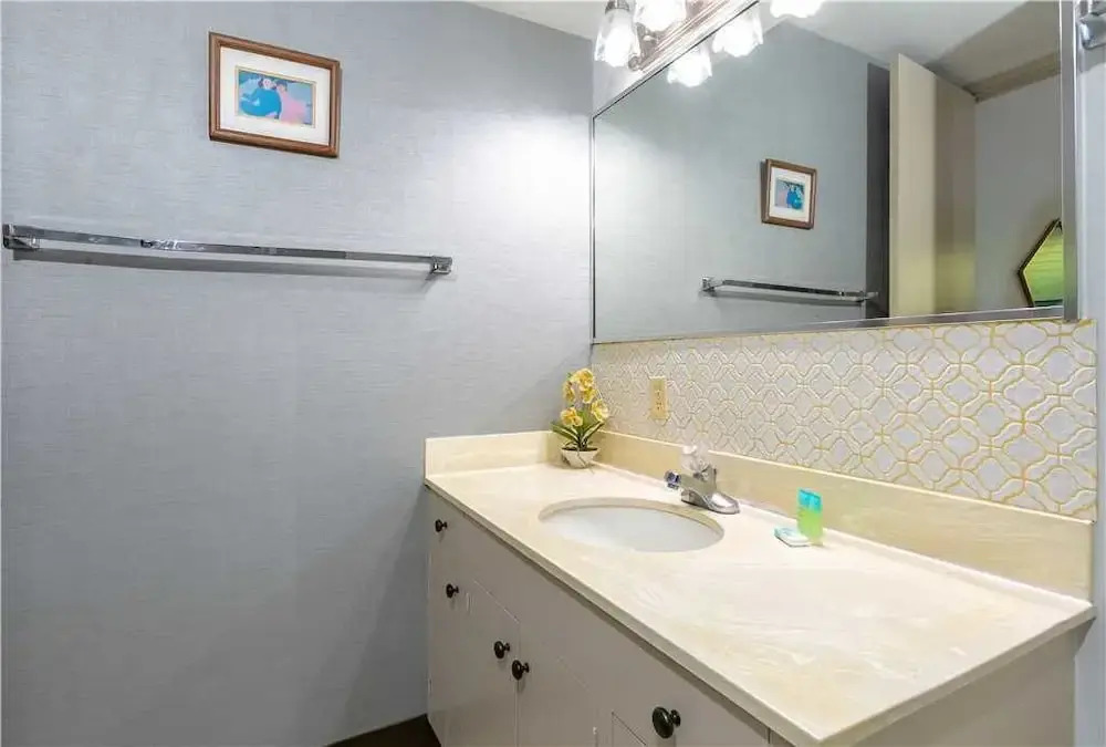 Maui Parkshore 202 - 2 Br Condo