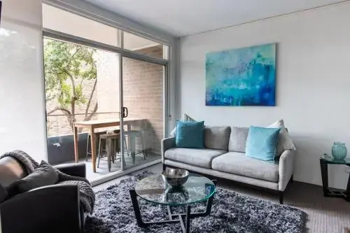 Style Close to Sydney CBD