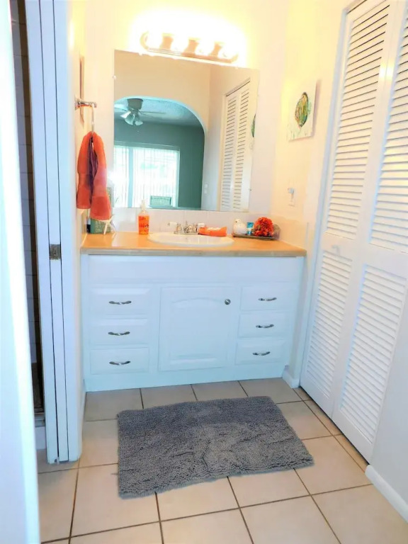 West Bradenton 01 - 5 Br Home