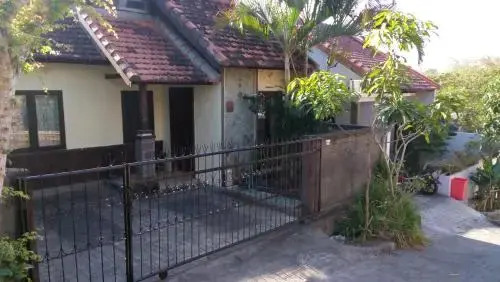 Arjuna Townhouse