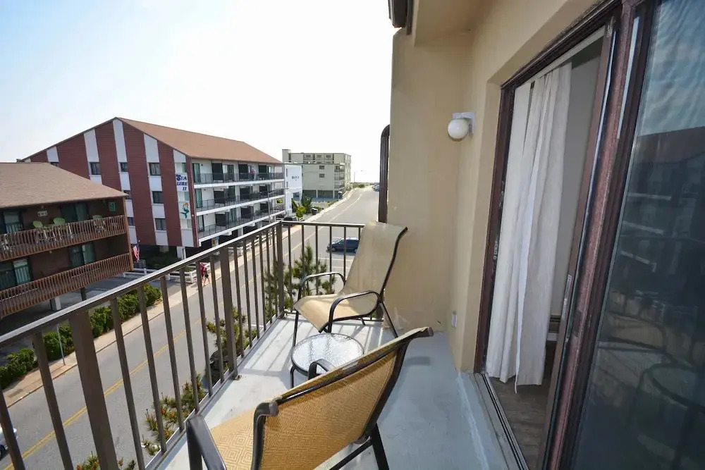 Summer Palace 28 - 1 Br Condo