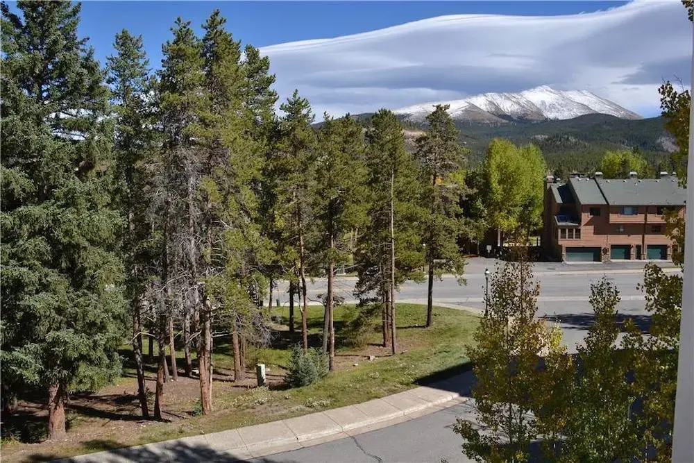 Chimney Ridge Townhomes Unit 517 by RedAwning
