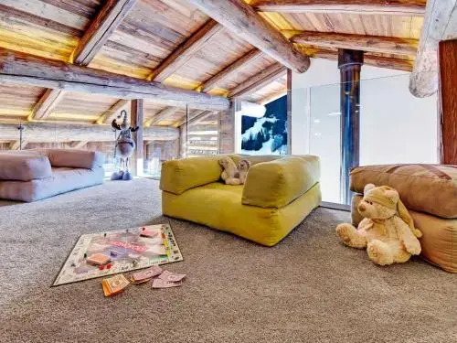 Sweet Nest Lodge