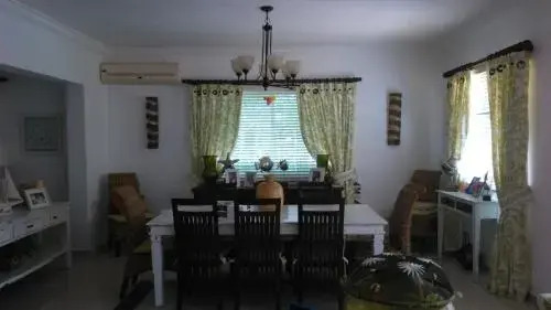 Villas Del Jardin 7