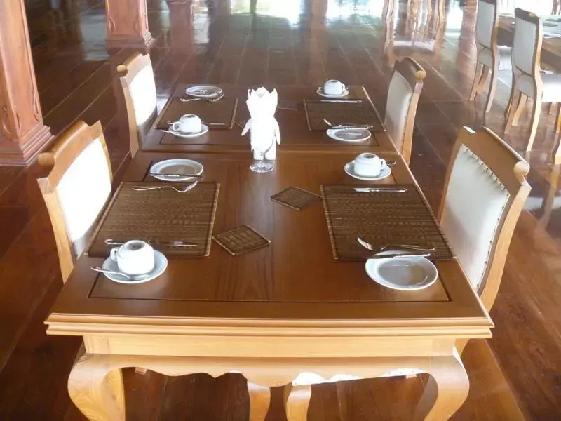 NAN Waddy Hotel