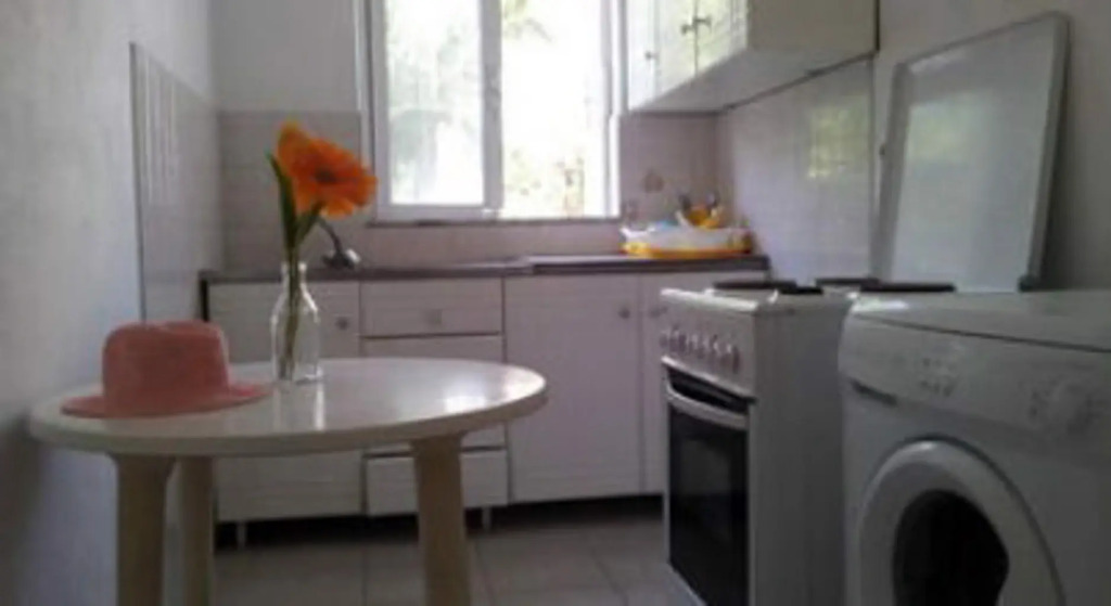 Manu Apartments