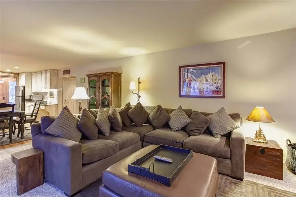 2428 Queen Esther Drive