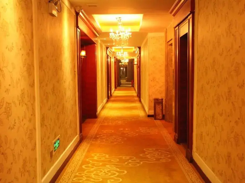GreenTree Alliance Guangzhou Chimelong Metro Station South China Country Garden Hotel