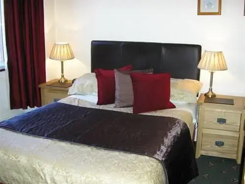 Clunie Guest House
