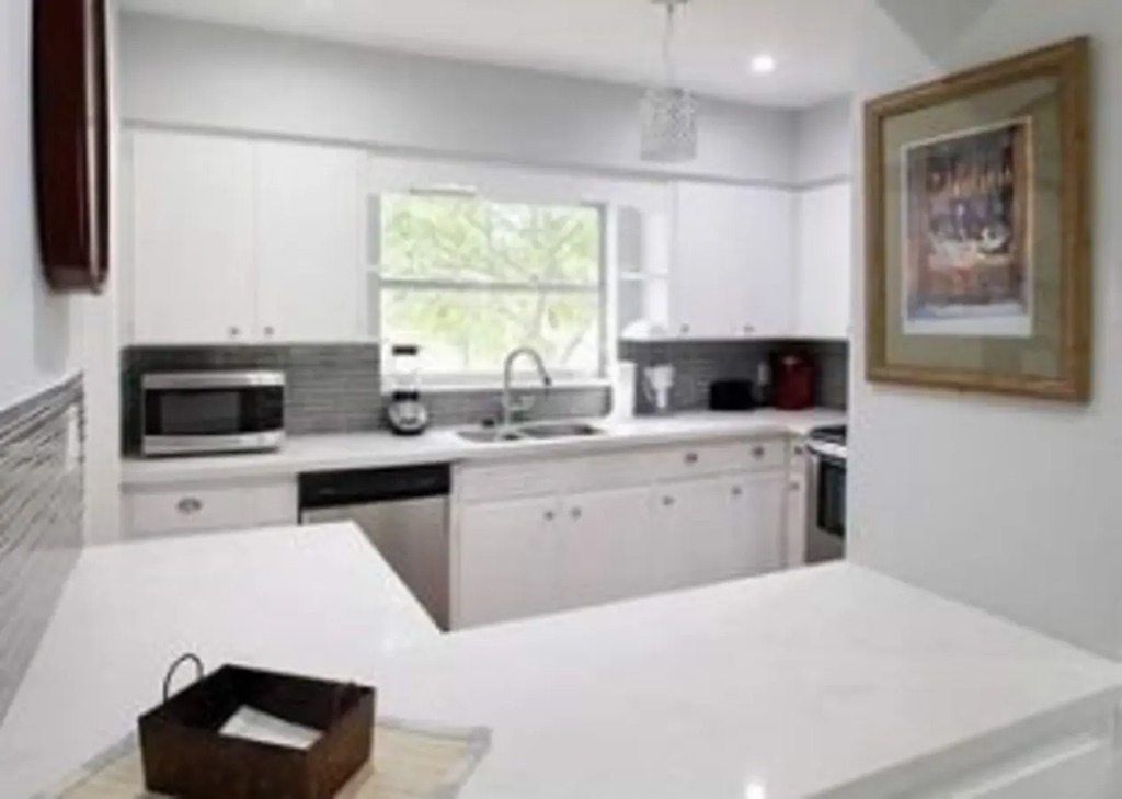 Salty Bungalow Bayview Rentals