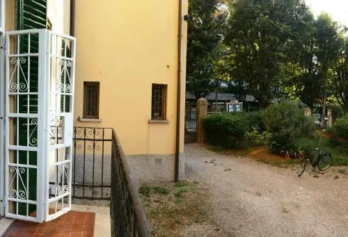 Farolfi Apartments Unita