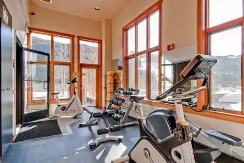 2235 Red Hawk Lodge