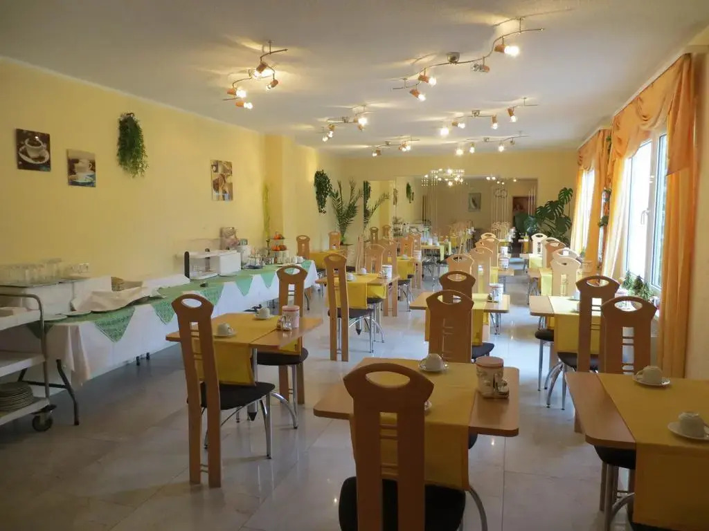 Hotel Merkur Garni