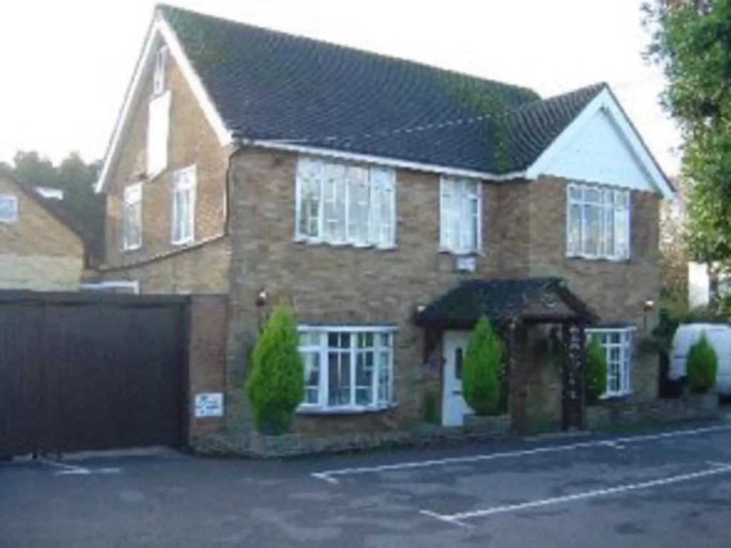 Barncroft Luxury Guest House