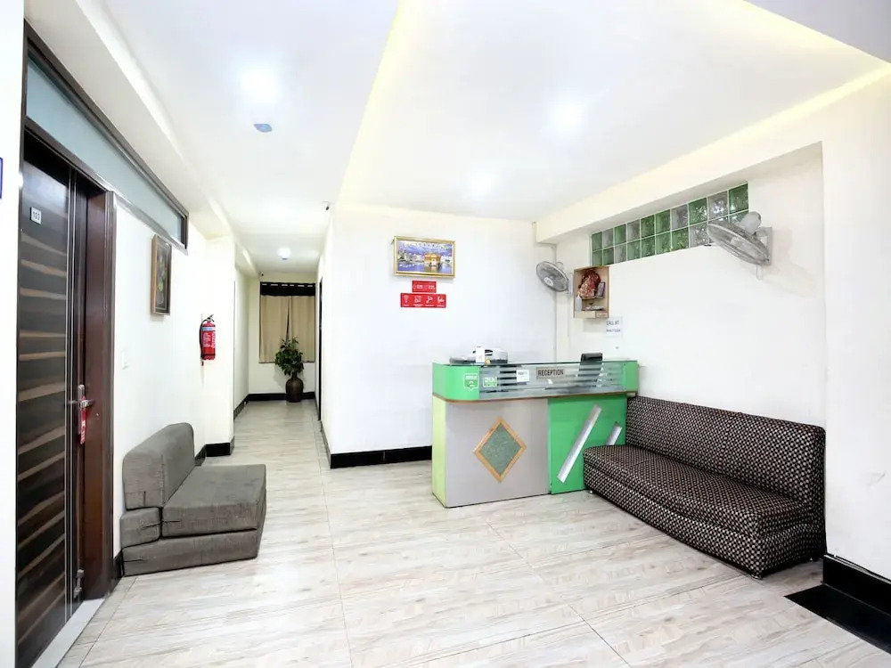 FabHotel Ess Pee Grand