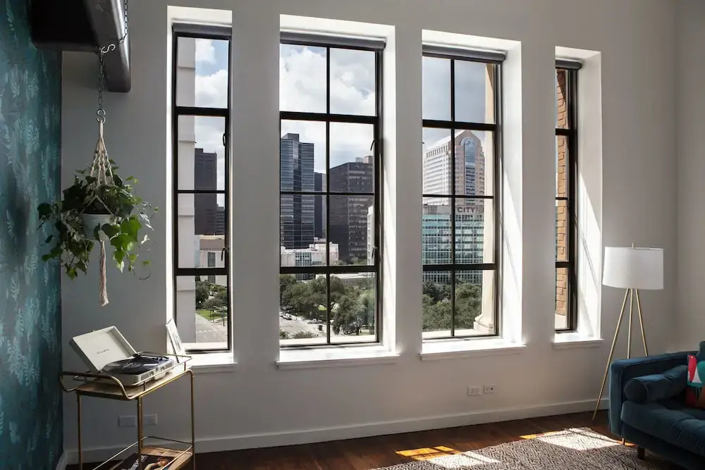Stunning 3BR Luxury Penthouse in C.B.D. by Sonder