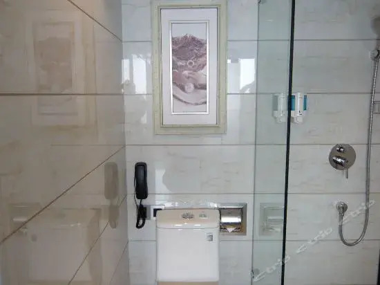 Pearl Royal Hotel