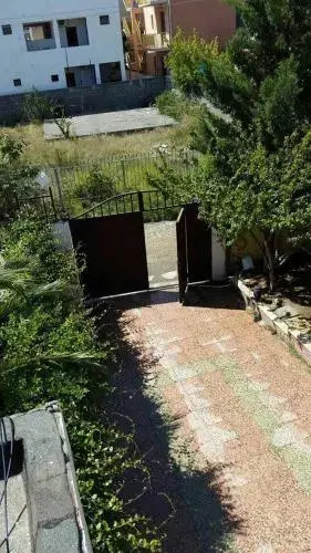 The Three Guest House