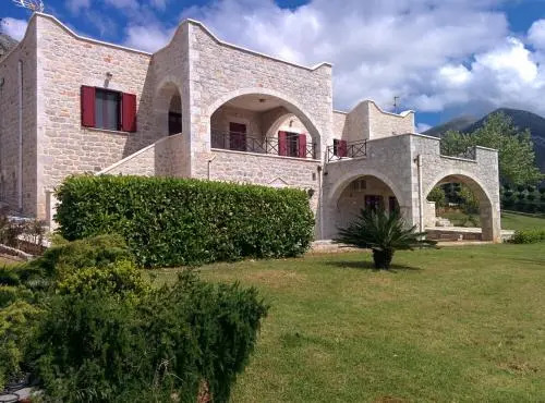 Villa Fivos Mani