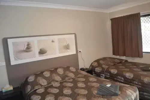 Carmila Sands Motel