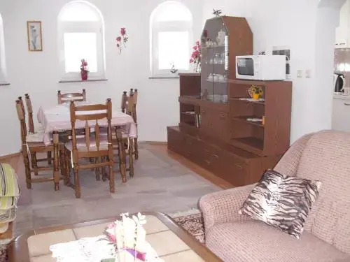 Apartments by the sea Vir - Kozjak, Vir - 21540
