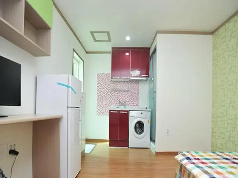 Five Star Hostel
