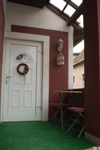 Petúnia-dom s dvoma spálňami