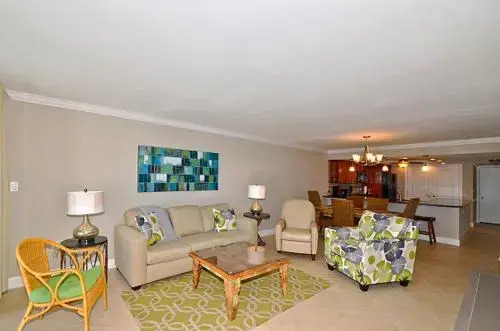 Shoreline 3064 2 Br Condo
