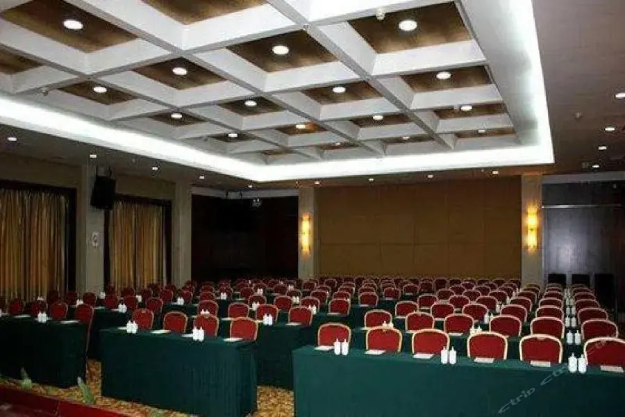 Mingzuo Santai Hotel (Blessing Cultural Theme · Taishan Scenic Area Branch), Tai'an