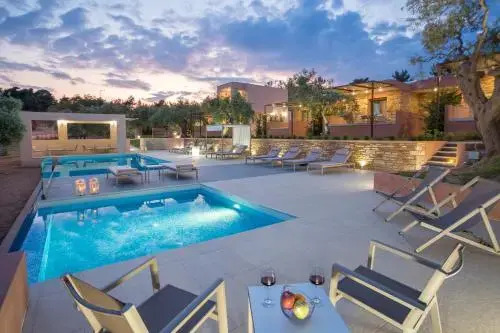 Aventura Village