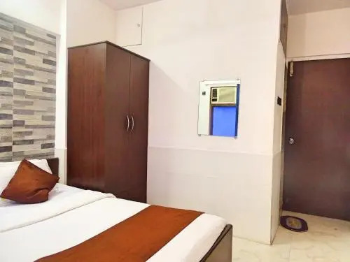 Hotel Twinkle Residency