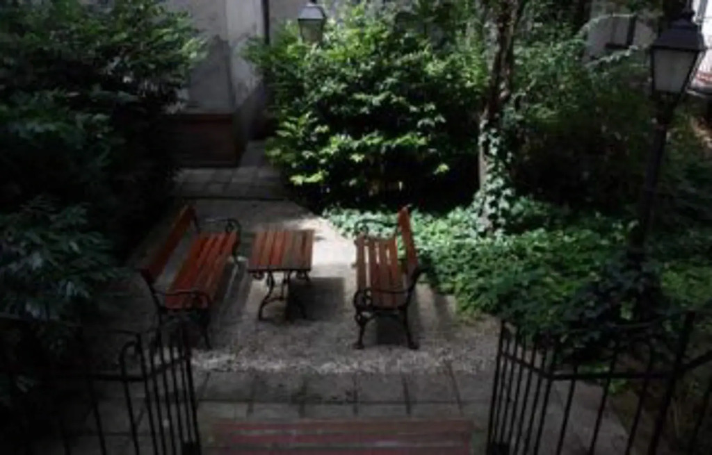 Mm Hostel
