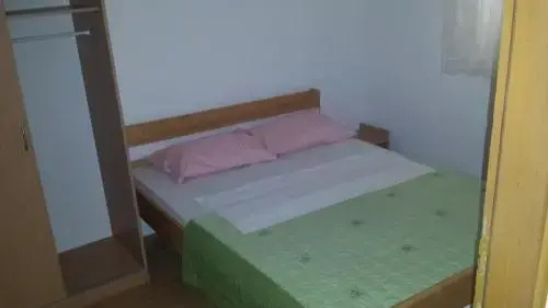 Apartments Svekrić