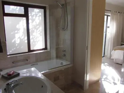 Poyser Guest Suites