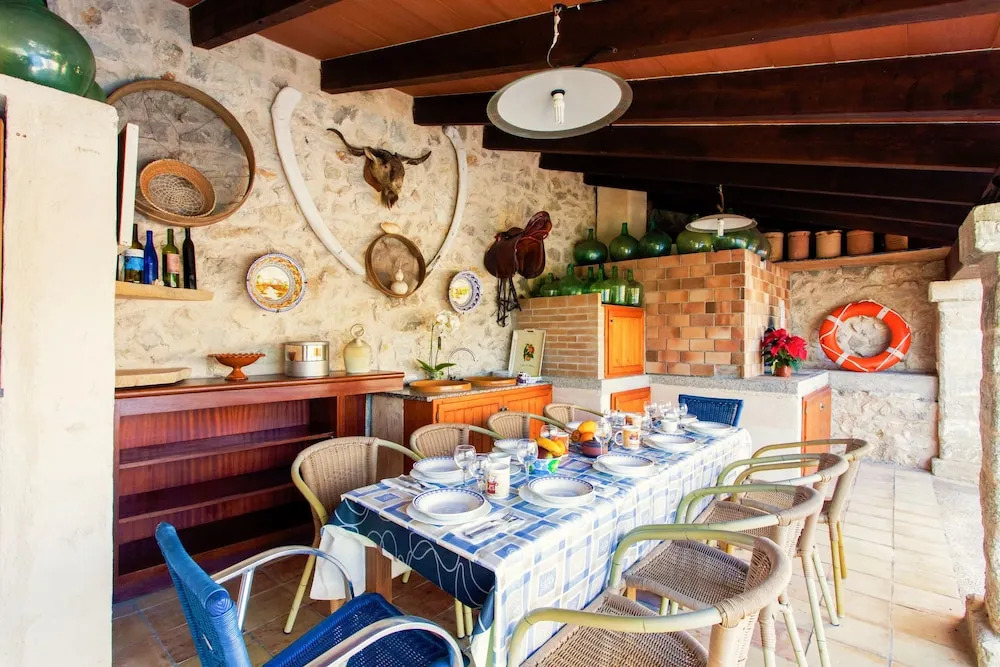 Owl Booking Villa Suavet Petit - Exclusive Property with a Stunning Pool
