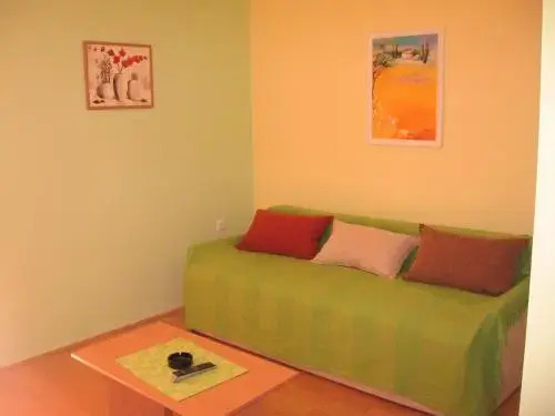 Apartments Kamenjar